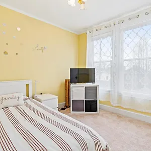 https://hotel-experience-family-friendly-house.hotels-in-pittsburgh.com